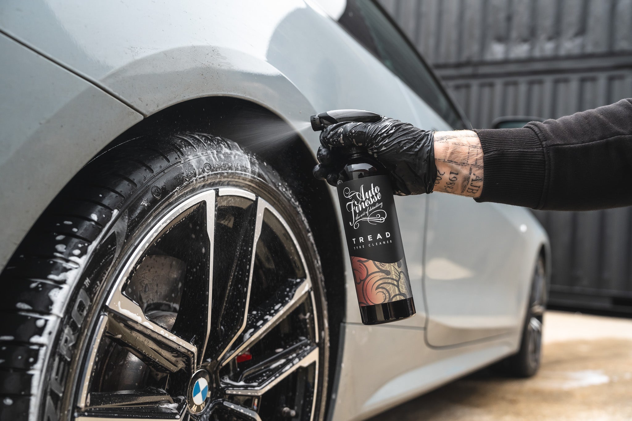 Cleaning Wheels & tyres