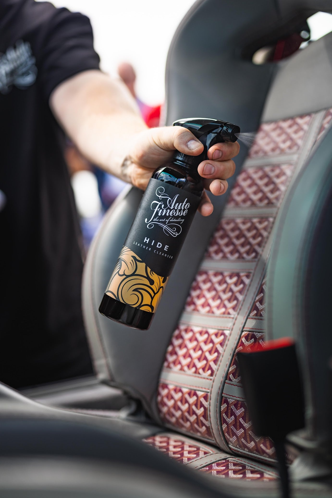 Auto Finesse | Hide Cleanser | Car Leather Cleaner - Interior Care