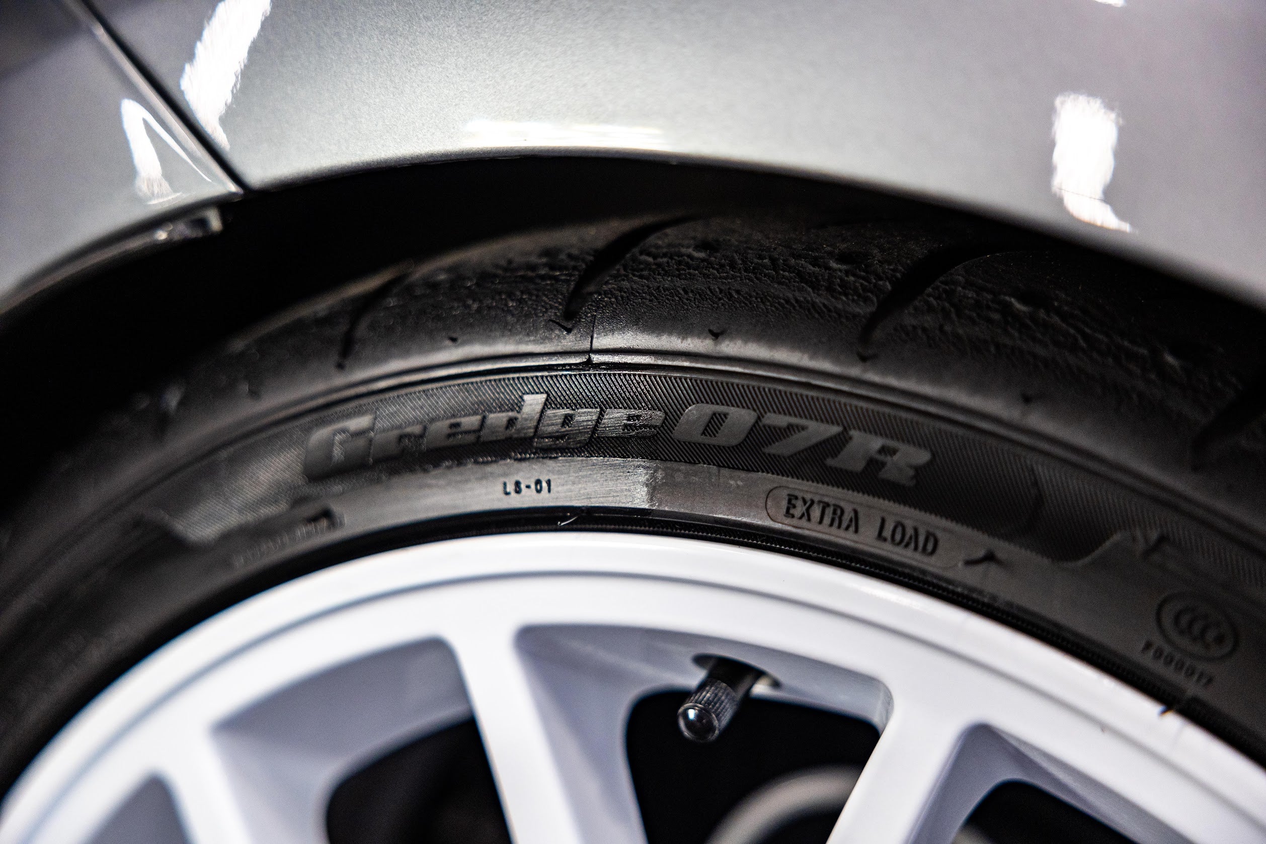 Auto Finesse | Satin Matte Tyre Dressing - For Natural Satin-Matte Look